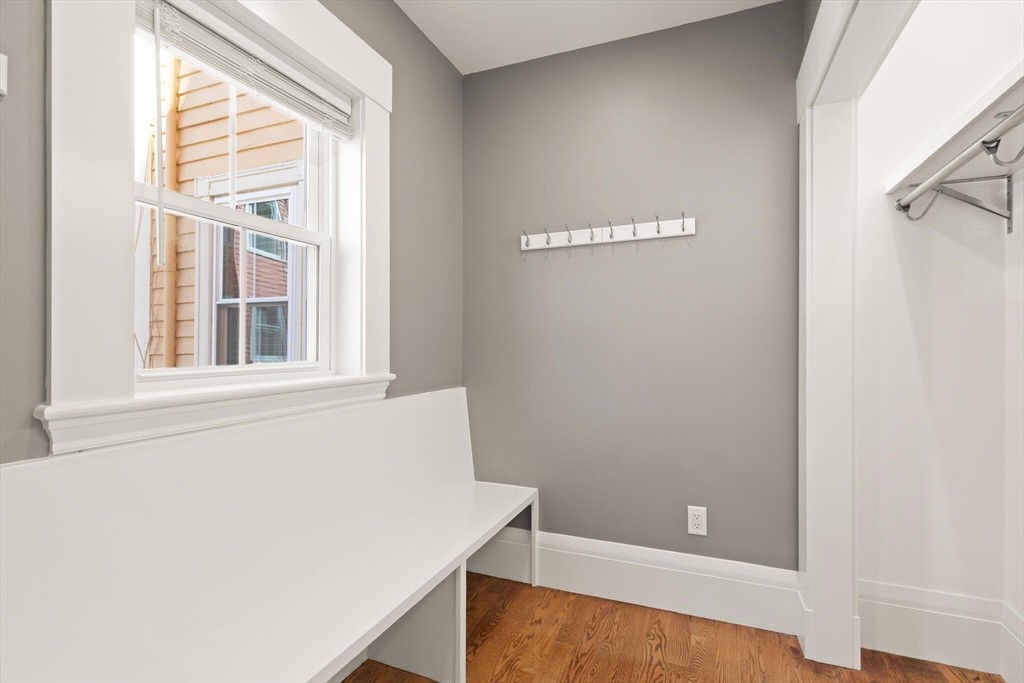 70 School Street Waltham, MA 02452 - Photo 7 of 17