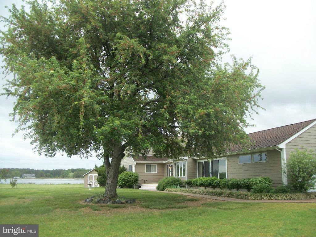 5611 Riverton Road Cambridge, MD 21613 - Photo 3 of 30 Front view of house