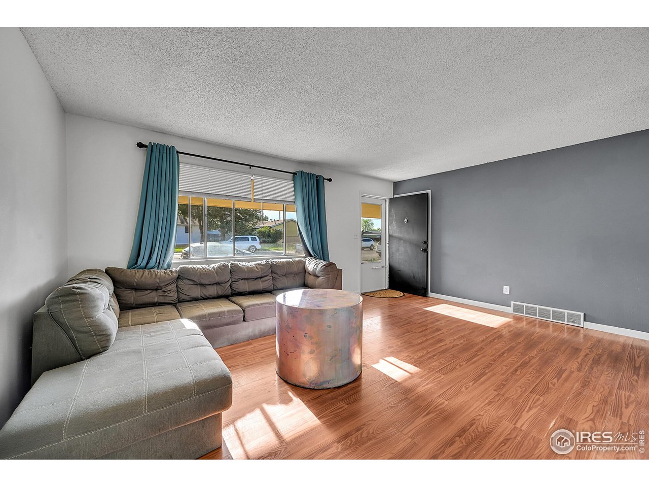3208 West 5th St Road Greeley, CO 80634 - Photo 3 of 32