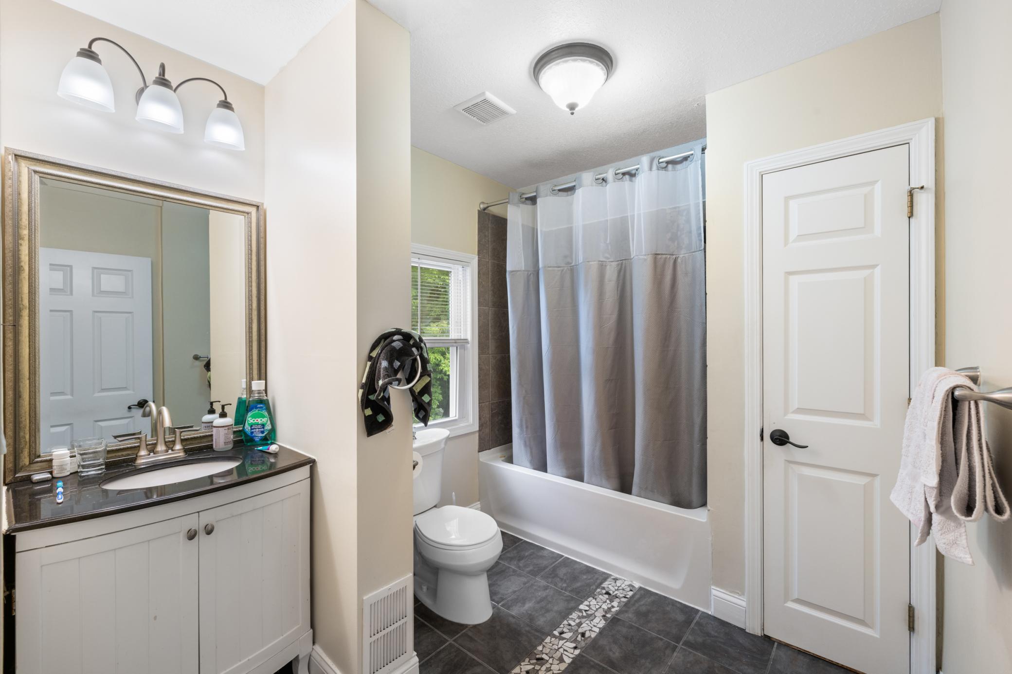 115 East 58th Street Minneapolis, MN 55419 - Photo 24 of 33