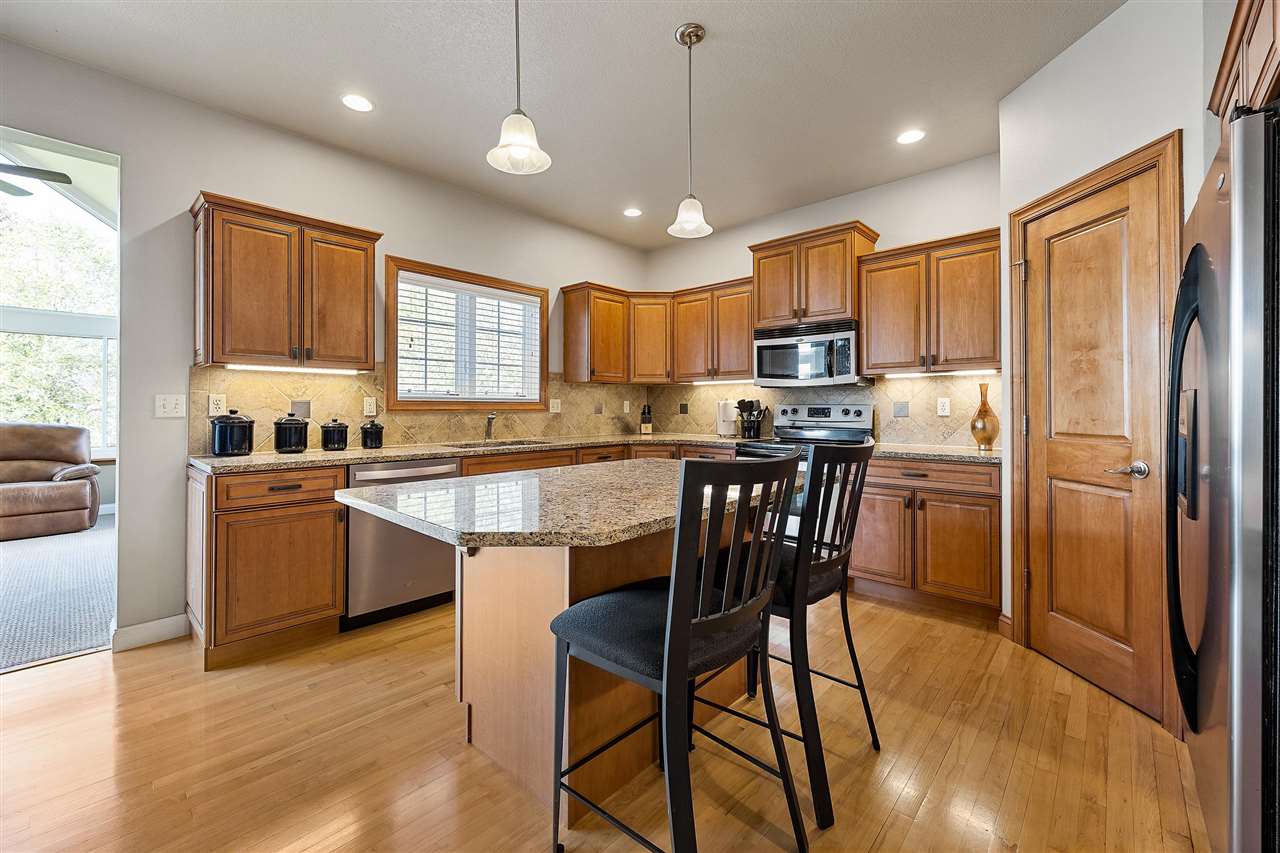 2845 Wildflower Road Cedar Rapids, IA 52411 - Photo 6 of 41 Gallery Image 6