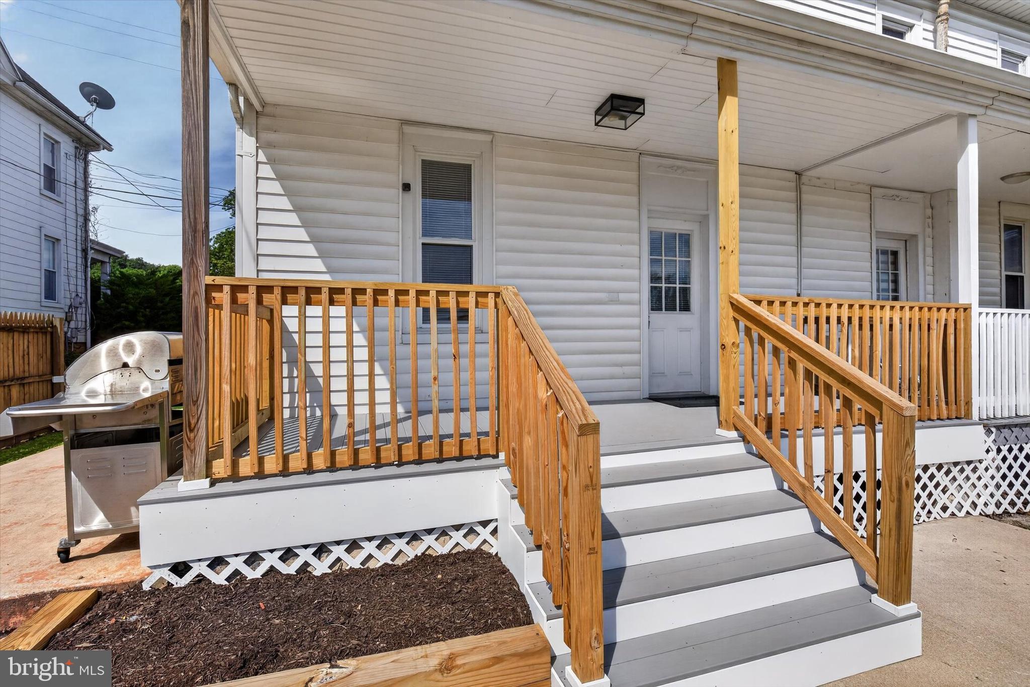 2463 South Queen Street York, PA 17402 - Photo 24 of 33