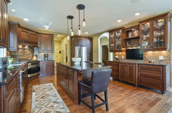 $1,165,000 | 11565 Wellington Court, Stanwood, MI 49346