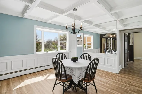 $499,900 | 84 Crest Road, North Smithfield, RI 02896