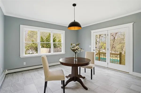 $499,900 | 84 Crest Road, North Smithfield, RI 02896