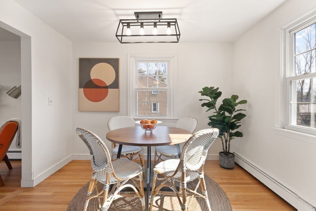 353 Laws Brook Road Concord, MA 01742 - Photo 10 of 27 Gallery Image 10