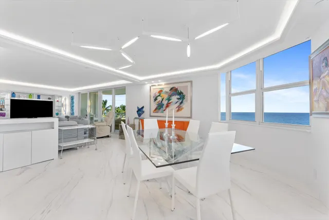$2,000,000 | 3407 South Ocean Boulevard, Unit 4A, Highland Beach, FL 33487