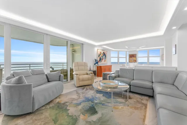 $2,000,000 | 3407 South Ocean Boulevard, Unit 4A, Highland Beach, FL 33487