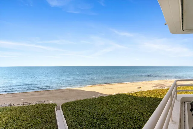 $2,000,000 | 3407 South Ocean Boulevard, Unit 4A, Highland Beach, FL 33487