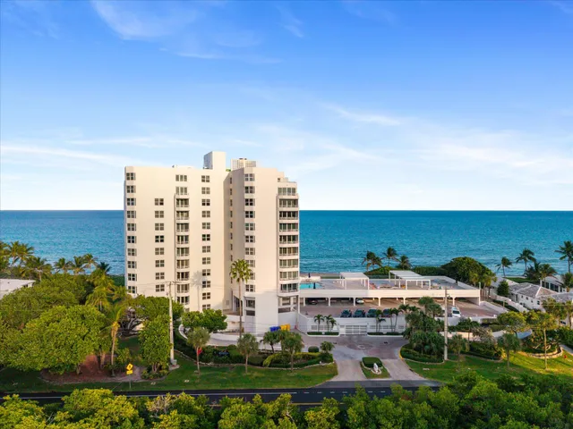 $2,000,000 | 3407 South Ocean Boulevard, Unit 4A, Highland Beach, FL 33487