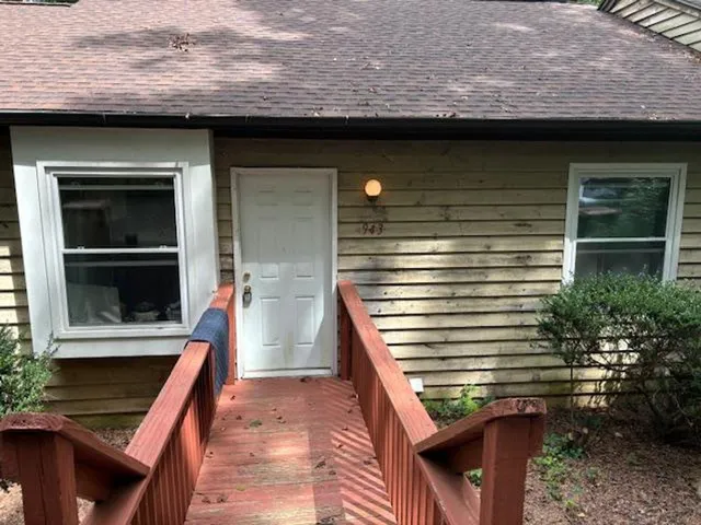 $1,295 | 943 West Chatham Street, Cary, NC 27511