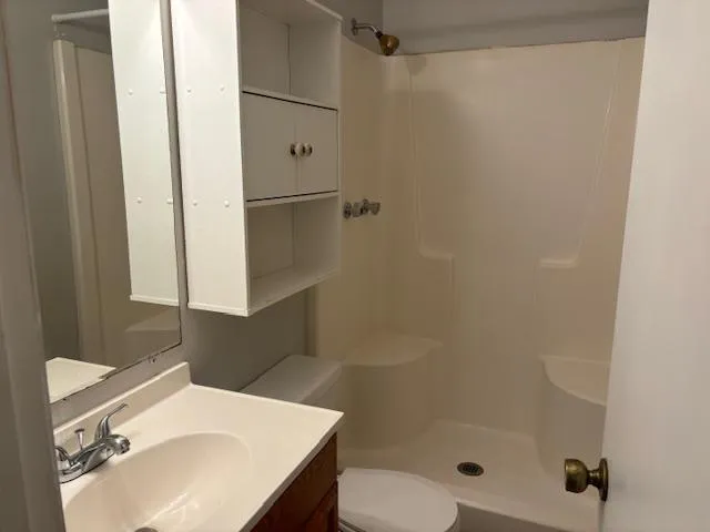 $1,295 | 943 West Chatham Street, Cary, NC 27511