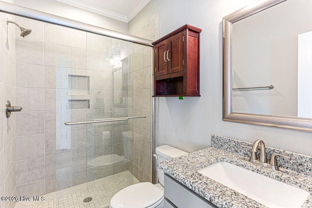 500 Pommel Lane Southern Pines, NC 28387 - Photo 28 of 47 Guest Bath