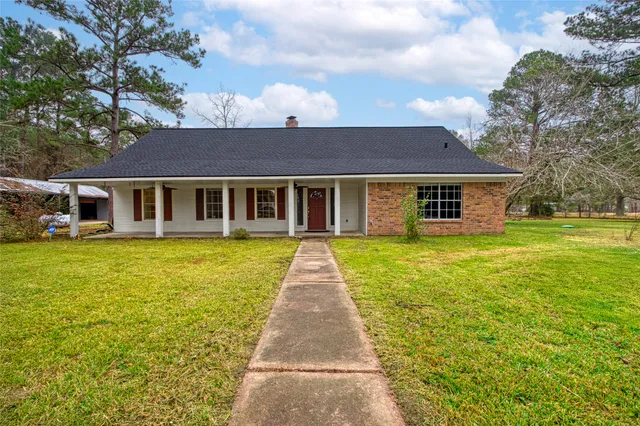 $420,000 | 337 County Road 2281, Cleveland, TX 77327