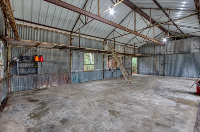 $420,000 | 337 County Road 2281, Cleveland, TX 77327