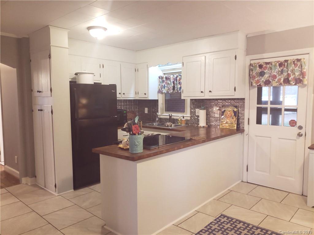 114 Lafayette Road Stanley, NC 28164 - Photo 9 of 21 Gallery Image 9