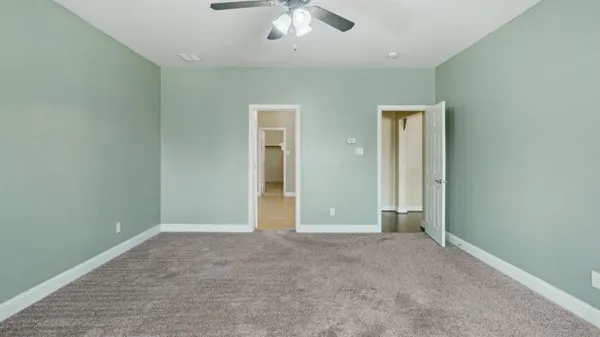 $3,200 | 313 Country Lakes Boulevard, Argyle, TX 76226
