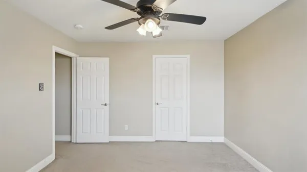 $3,200 | 313 Country Lakes Boulevard, Argyle, TX 76226