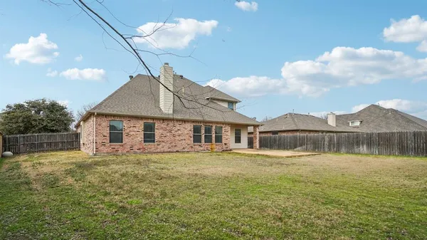 $3,200 | 313 Country Lakes Boulevard, Argyle, TX 76226