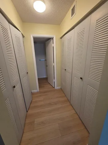 $1,800 | 3369 Perimeter Drive, Lake Worth, FL 33467