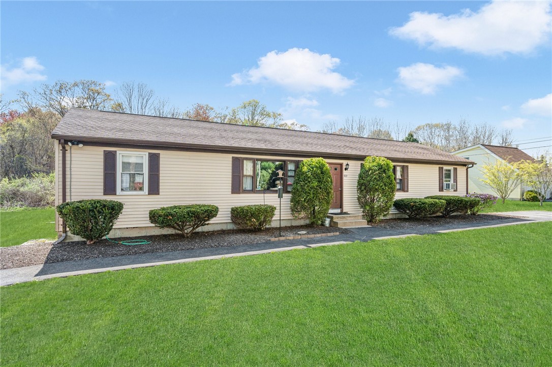 500 Dry Bridge Road North Kingstown, RI 02852 - Photo 3 of 39 Gallery Image 3
