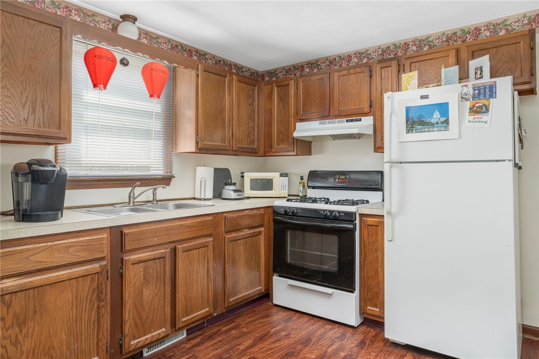 500 Dry Bridge Road North Kingstown, RI 02852 - Photo 34 of 39 Gallery Image 34