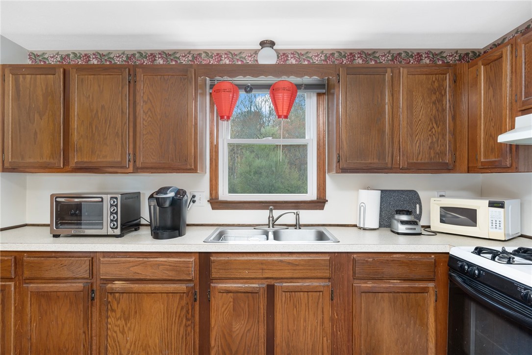 500 Dry Bridge Road North Kingstown, RI 02852 - Photo 38 of 39 Gallery Image 38