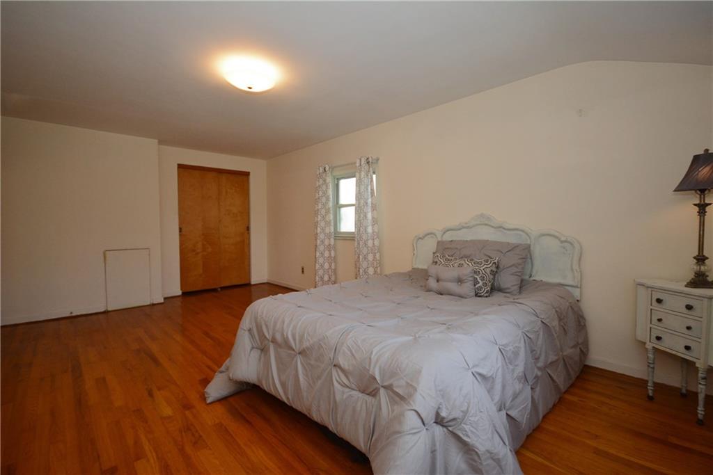2057 Spring Hill Road Pittsburgh, PA 15243 - Photo 15 of 23