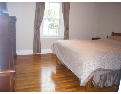 31 Waldeck Road Milton, MA 02186 - Photo 10 of 18 a bed room with a bed