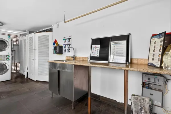 $699,000 | 183 Del Medio Avenue, Unit 310, Mountain View, CA 94040