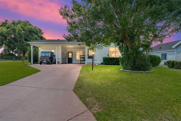 $2,350 | 1401 West Schwartz Boulevard, Lady Lake, FL 32159