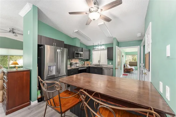 $2,350 | 1401 West Schwartz Boulevard, Lady Lake, FL 32159
