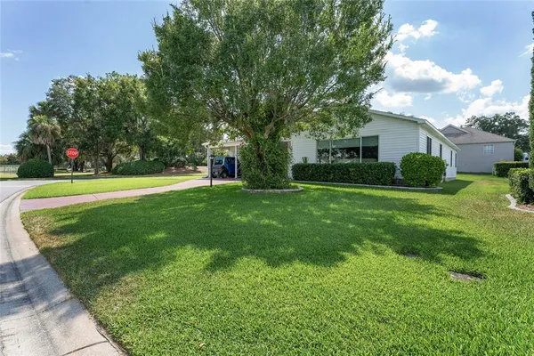 $2,350 | 1401 West Schwartz Boulevard, Lady Lake, FL 32159