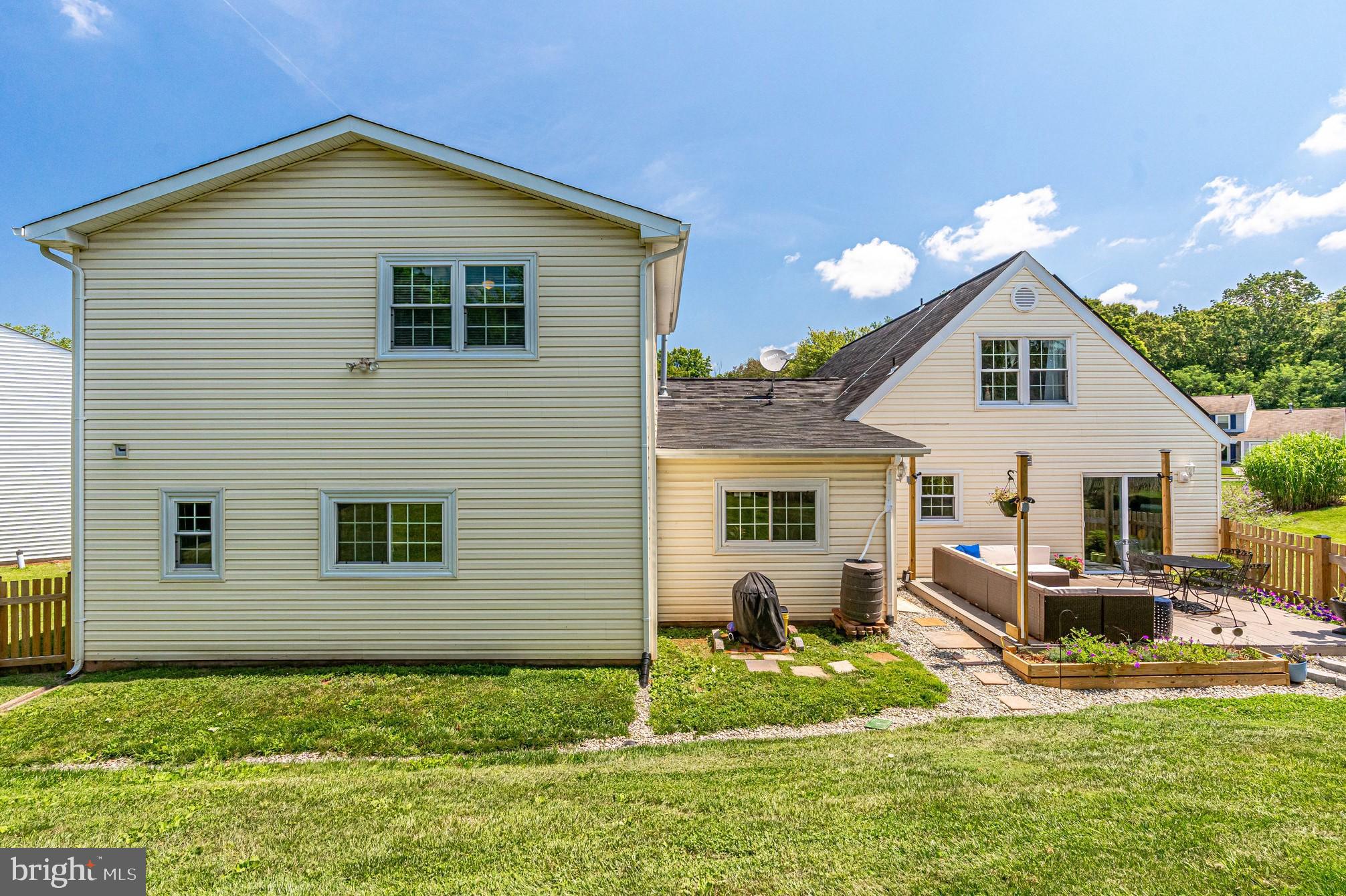 13206 Jasper Road Fairfax, VA 22033 - Photo 53 of 60 Exterior - back of the house