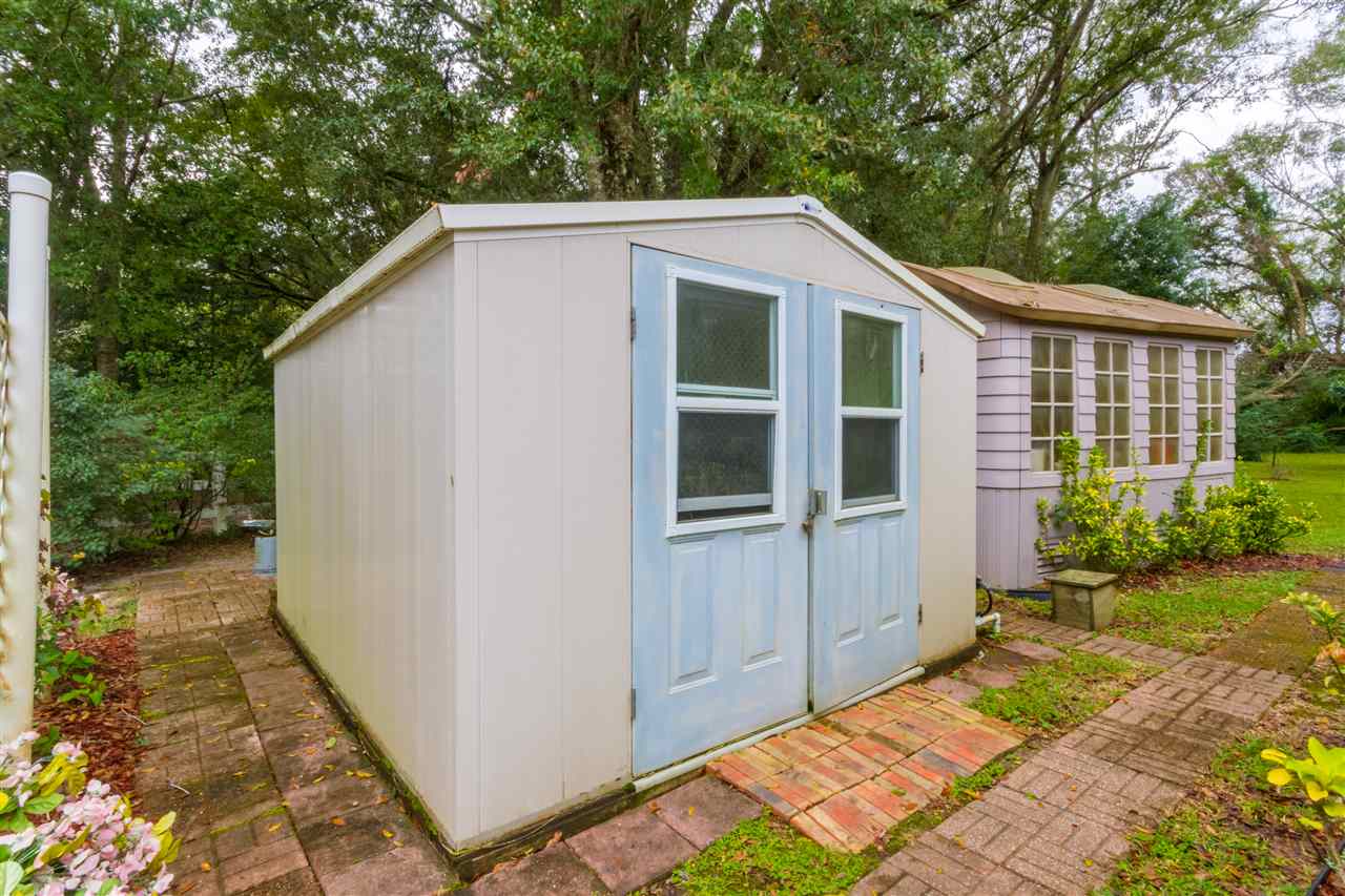 529 West Amanda Avenue Foley, AL 36535 - Photo 19 of 19 Storage Sheds