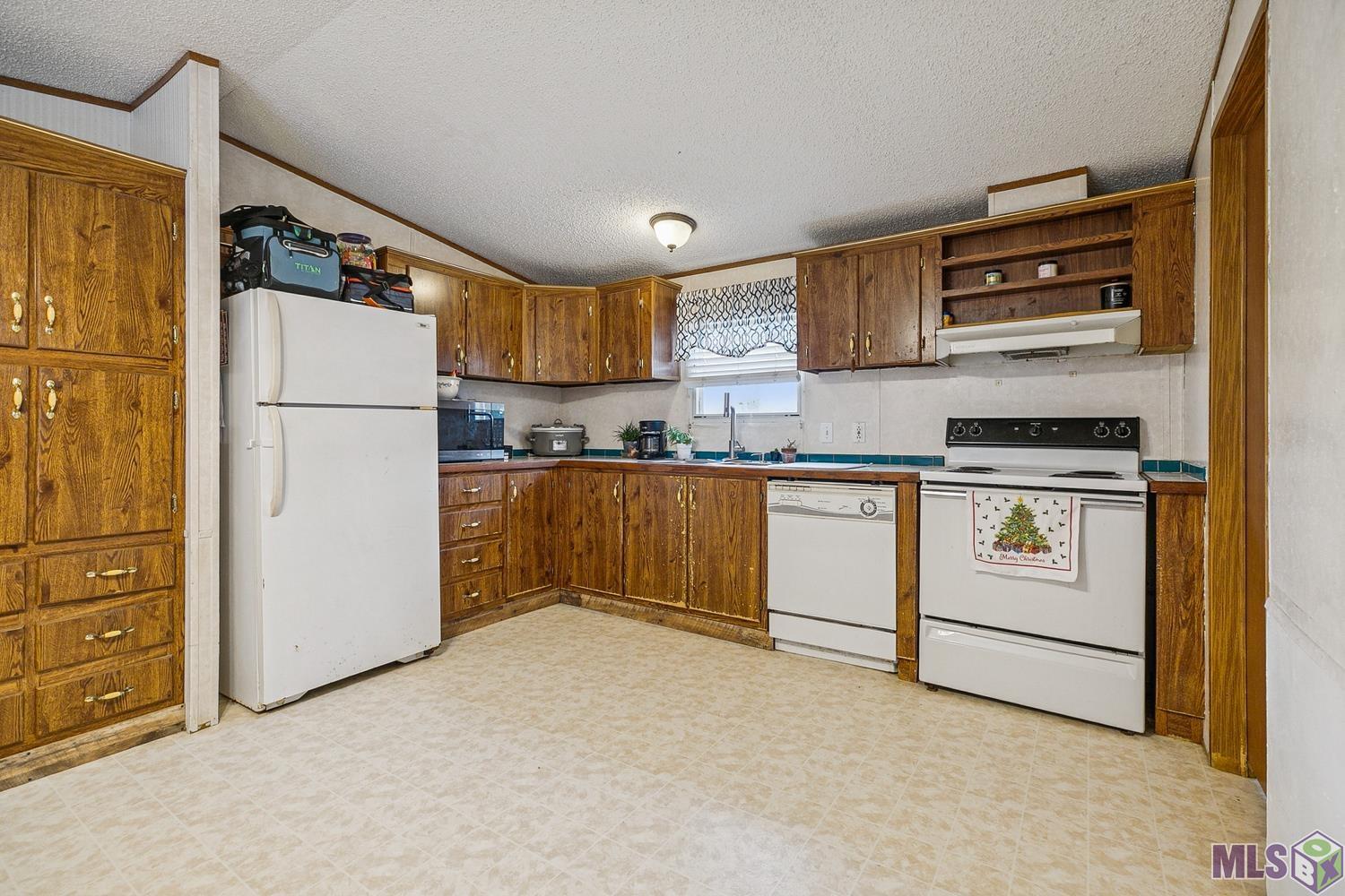 45162 Butch Gore Road St. Amant, LA 70774 - Photo 4 of 11