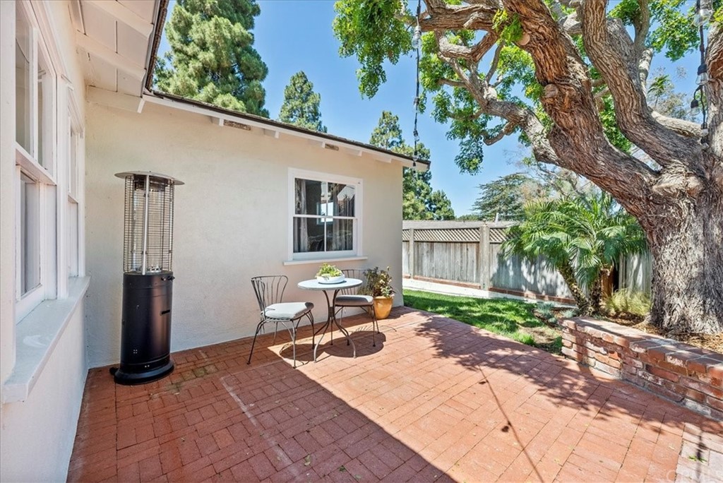 1137 Vía Coronel Palos Verdes Estates, CA 90274 - Photo 18 of 20 a backyard of a house with yard and outdoor seating