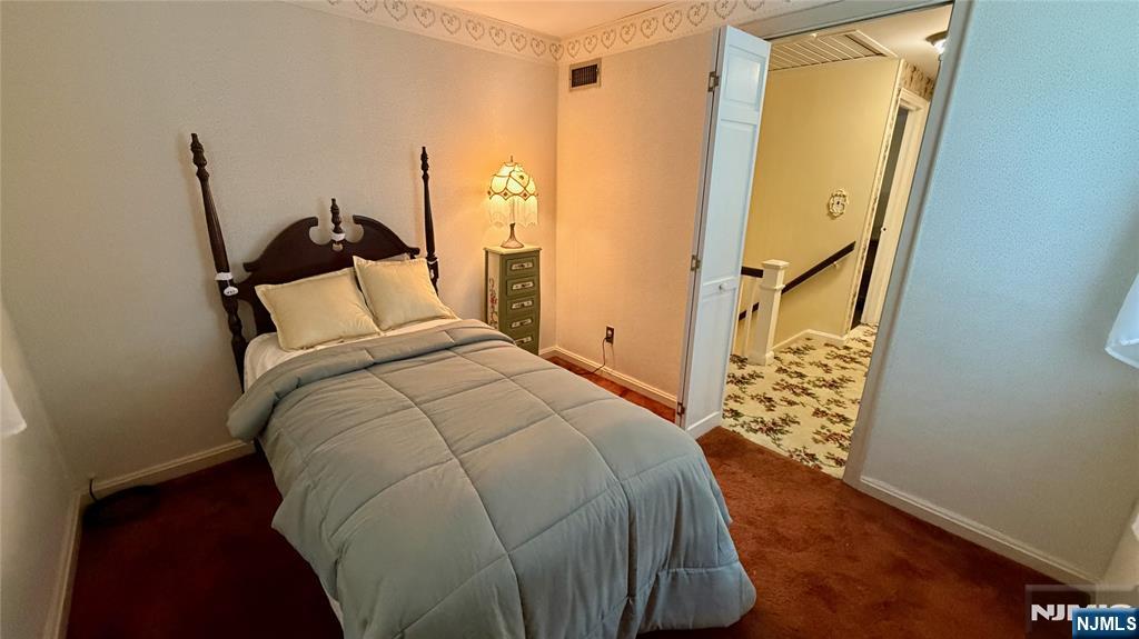 270 Kensington Road River Edge, NJ 07661 - Photo 19 of 34