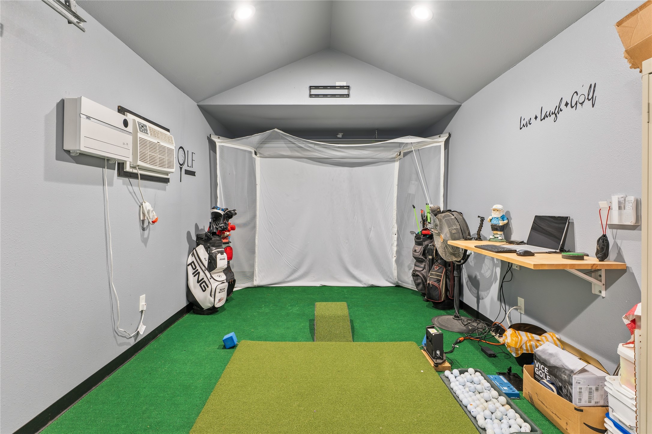 6618 Wimbledon Trail Road Spring, TX 77379 - Photo 41 of 44 a view of a room with gym equipment