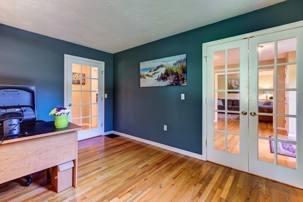 46 Huckleberry Road Hopkinton, MA 01748 - Photo 19 of 30 Gallery Image 19