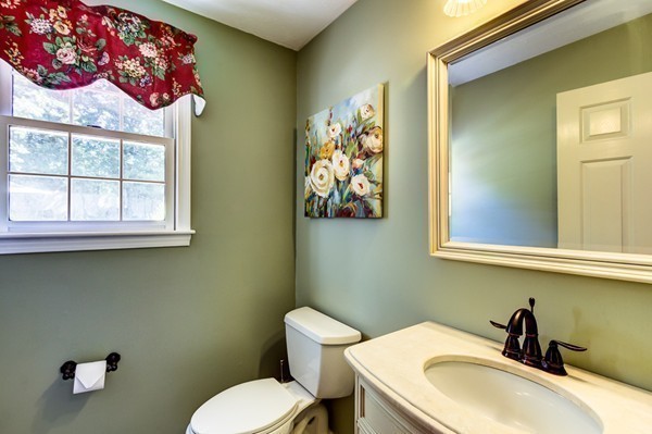 46 Huckleberry Road Hopkinton, MA 01748 - Photo 21 of 30 Gallery Image 21