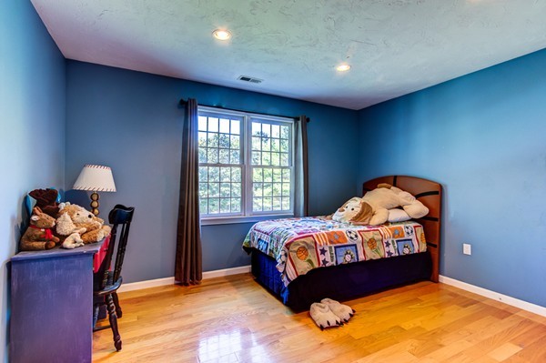 46 Huckleberry Road Hopkinton, MA 01748 - Photo 26 of 30 Gallery Image 26