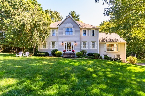 46 Huckleberry Road Hopkinton, MA 01748 - Photo 3 of 30 Gallery Image 3