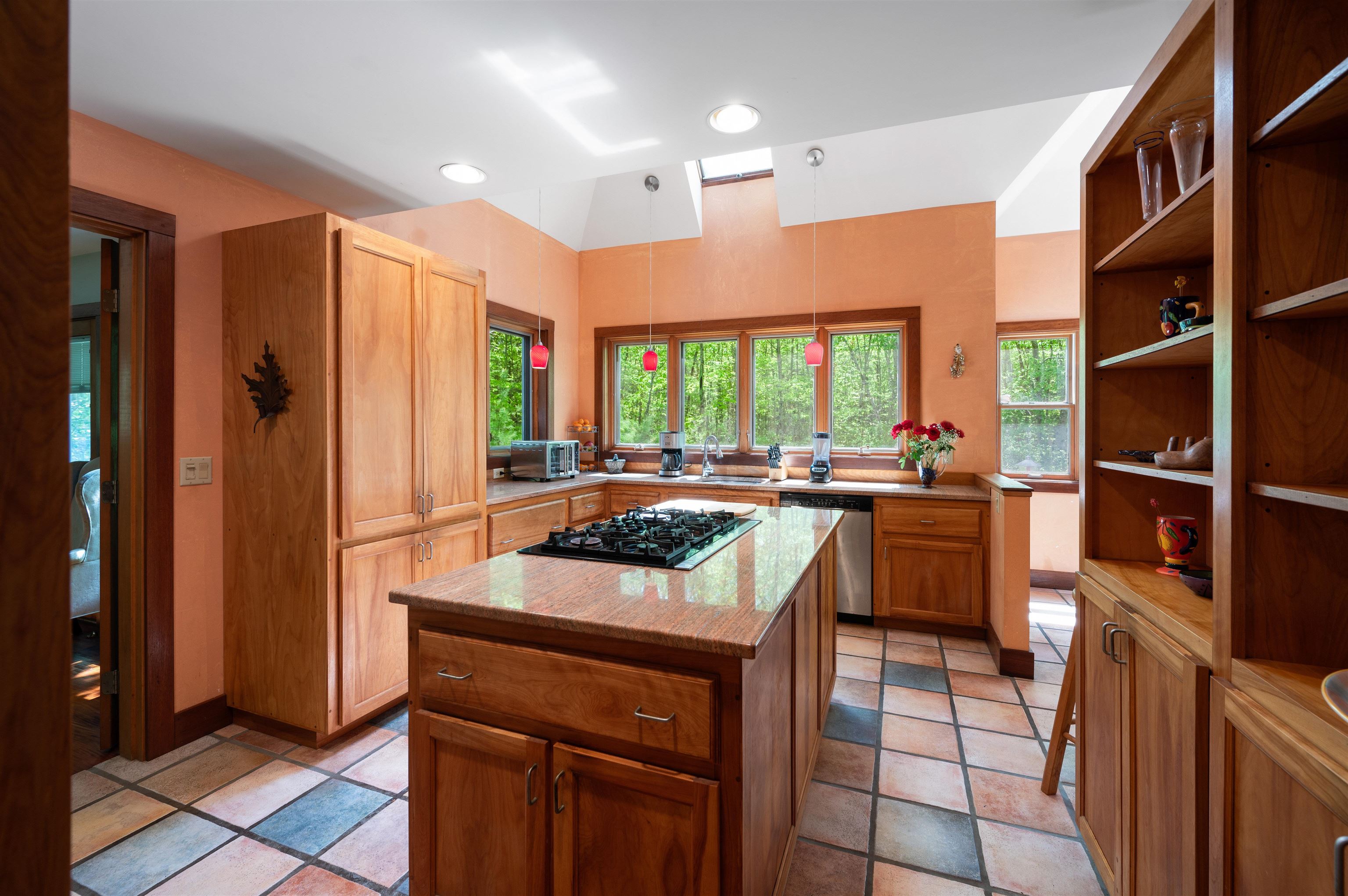 312 Durham Point Road Durham, NH 03824 - Photo 11 of 57