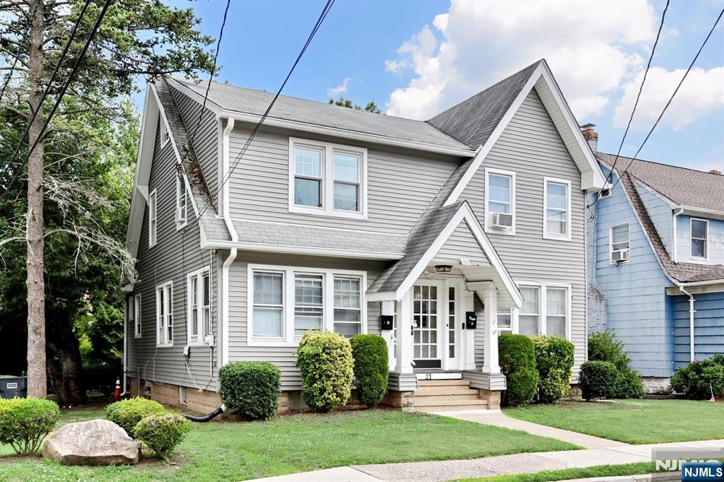 21 Haring Street Bergenfield, NJ 07621 - Photo 27 of 37