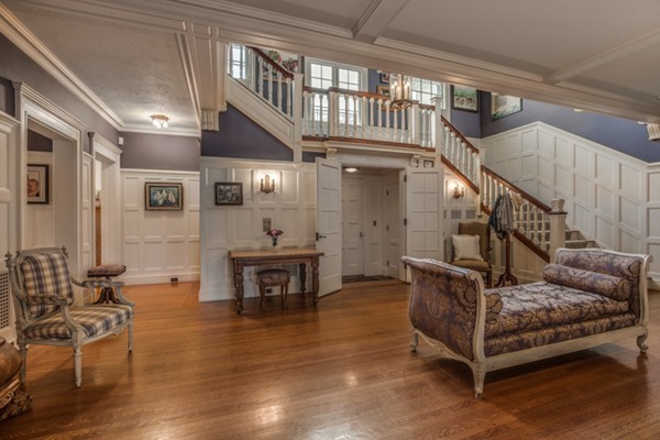 37 Atlantic Road Swampscott, MA 01907 - Photo 4 of 30 Gallery Image 4