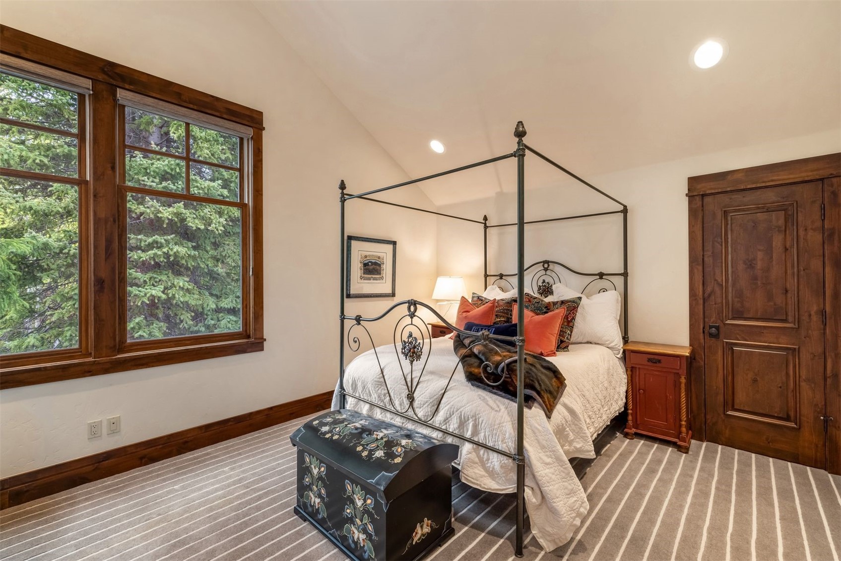 215 Royal Tiger Road Breckenridge, CO 80424 - Photo 27 of 48