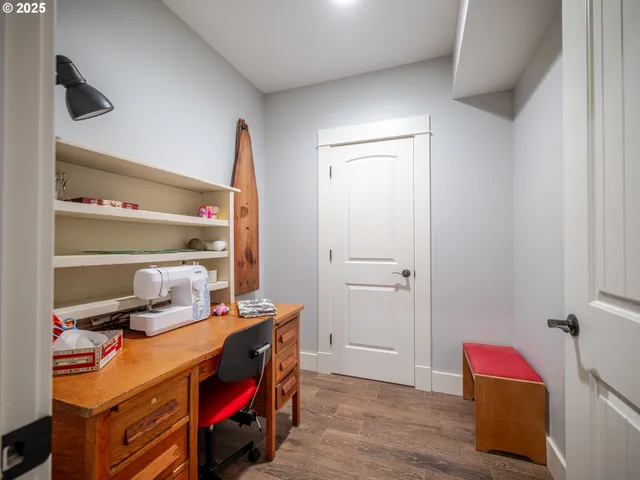 $1,325,000 | 360 Hilltop Drive, Seaside, OR 97138