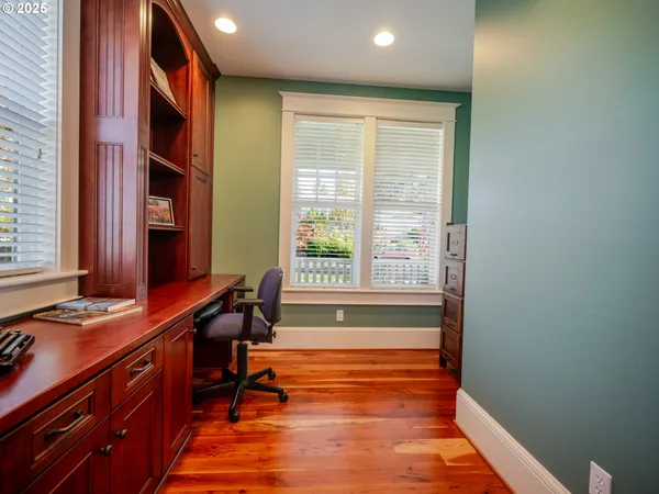 $1,280,000 | 360 Hilltop Drive, Seaside, OR 97138