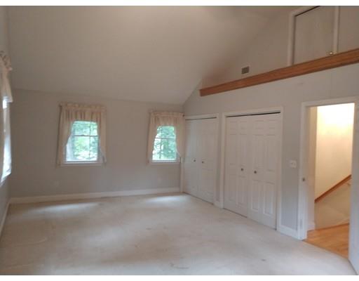 55 Middle Road Amesbury, MA 01913 - Photo 13 of 20